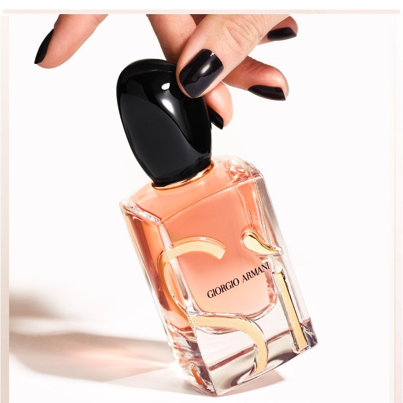 GIORGIO ARMANI SÌ EDP INTENSE - AVAILABLE IN 4 SIZES - Beauty Bar