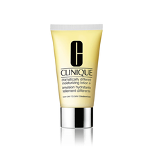Load image into Gallery viewer, CLINIQUE DRAMATICALLY DIFFERENT™ MOISTURIZING LOTION+ AVAILABLE IN 2 SIZES - Beauty Bar