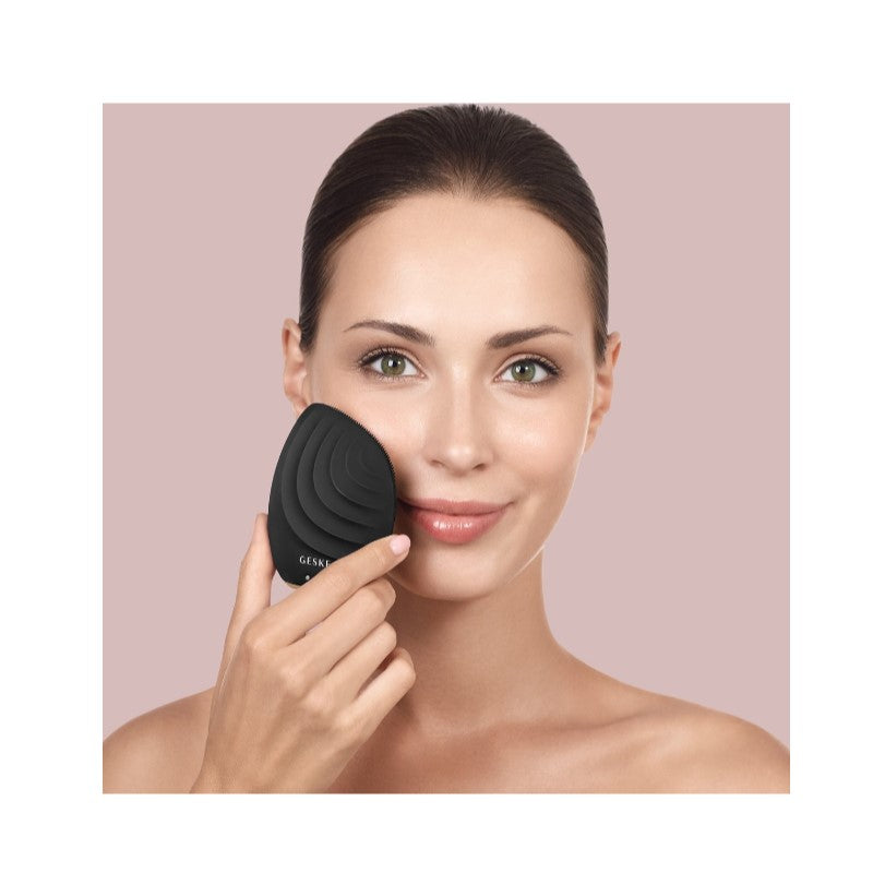 GESKE FACIAL BRUSH 5 IN 1 - AVAILABLE IN 2 COLOURS - Beauty Bar 