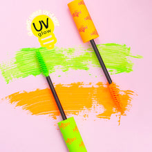 Load image into Gallery viewer, 7DAYS EXTREMELY CHICK HAIR MASCARA UV NEON 604 CLUB - Beauty Bar 
