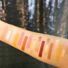 Load image into Gallery viewer, RUDE FLOWER CHILD 30 SHADOWS PALETTE - POTPOURRI - Beauty Bar 
