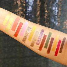 Load image into Gallery viewer, RUDE FLOWER CHILD 30 SHADOWS PALETTE - POTPOURRI - Beauty Bar 
