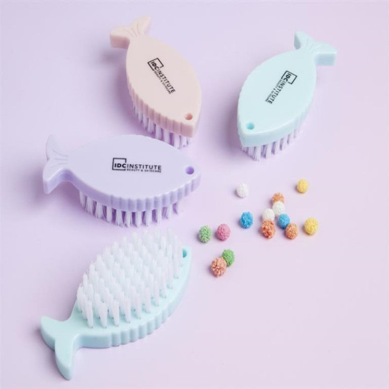 IDC NAIL BRUSH - Beauty Bar 